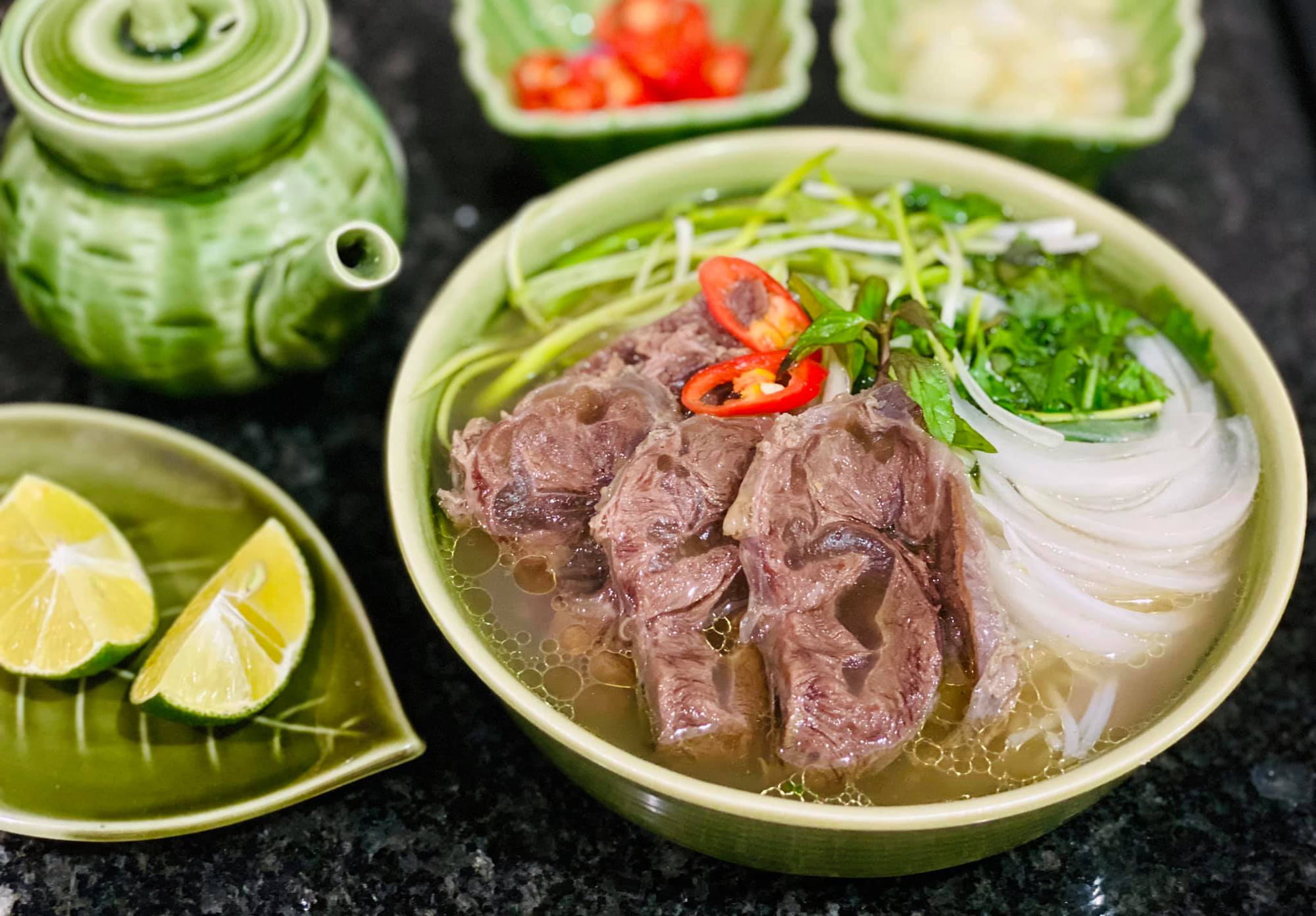 Pho Bo (Vietnamese beef noodle)